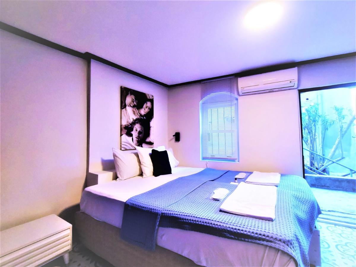 Dreamers V&V Hotel Cihangir Provincia di Provincia di Istanbul Esterno foto