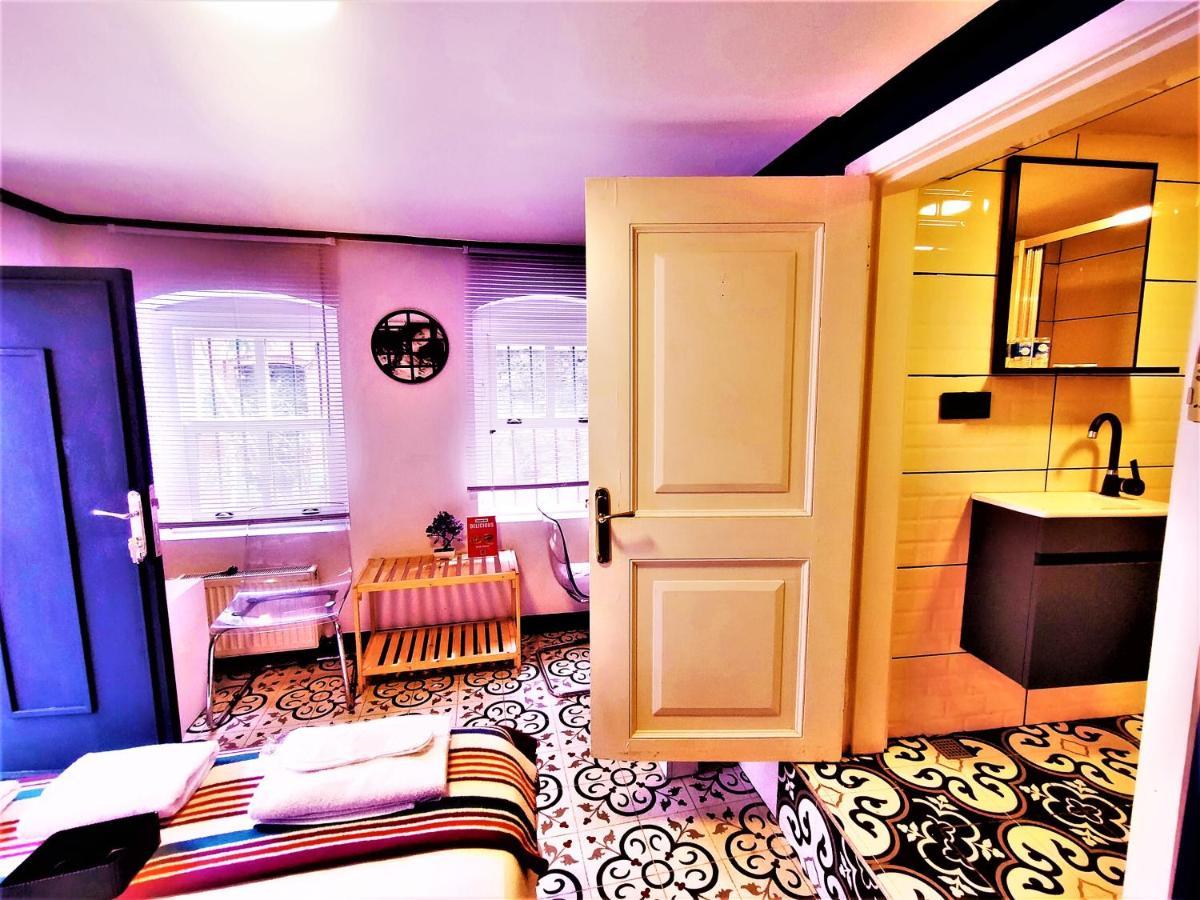Dreamers V&V Hotel Cihangir Provincia di Provincia di Istanbul Esterno foto